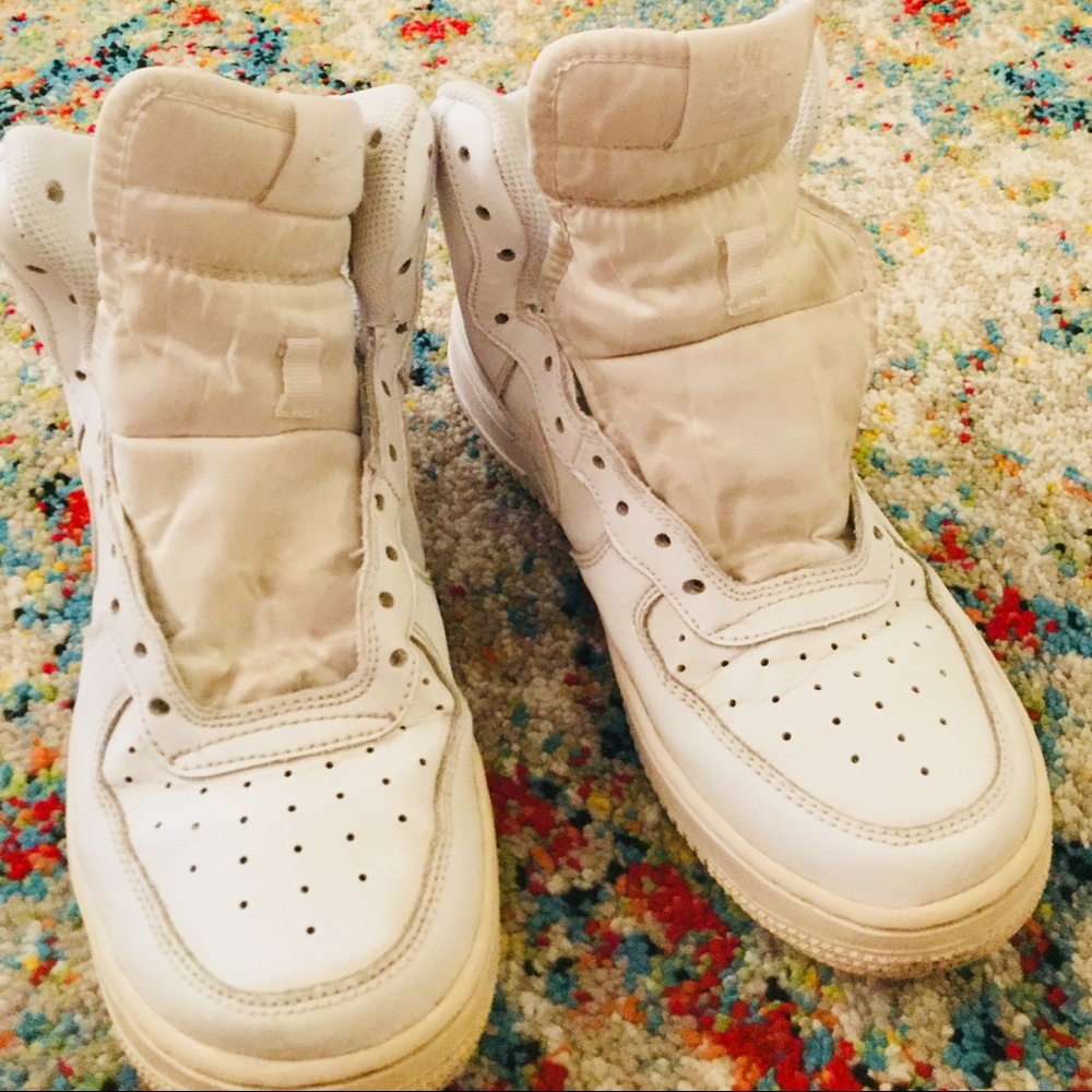 NIKE Air Force one high tops youth 5.5